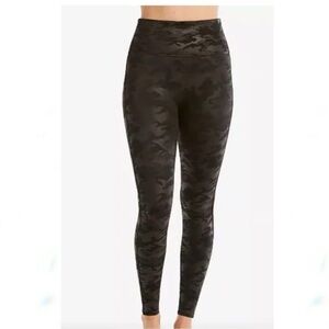 Spanx Faux leather Black Camouflage Leggings
